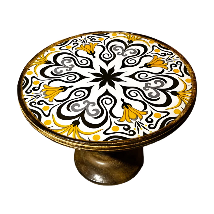 HeartfulCraft_Golden_Scroll_Cake_Stand_1024x1024