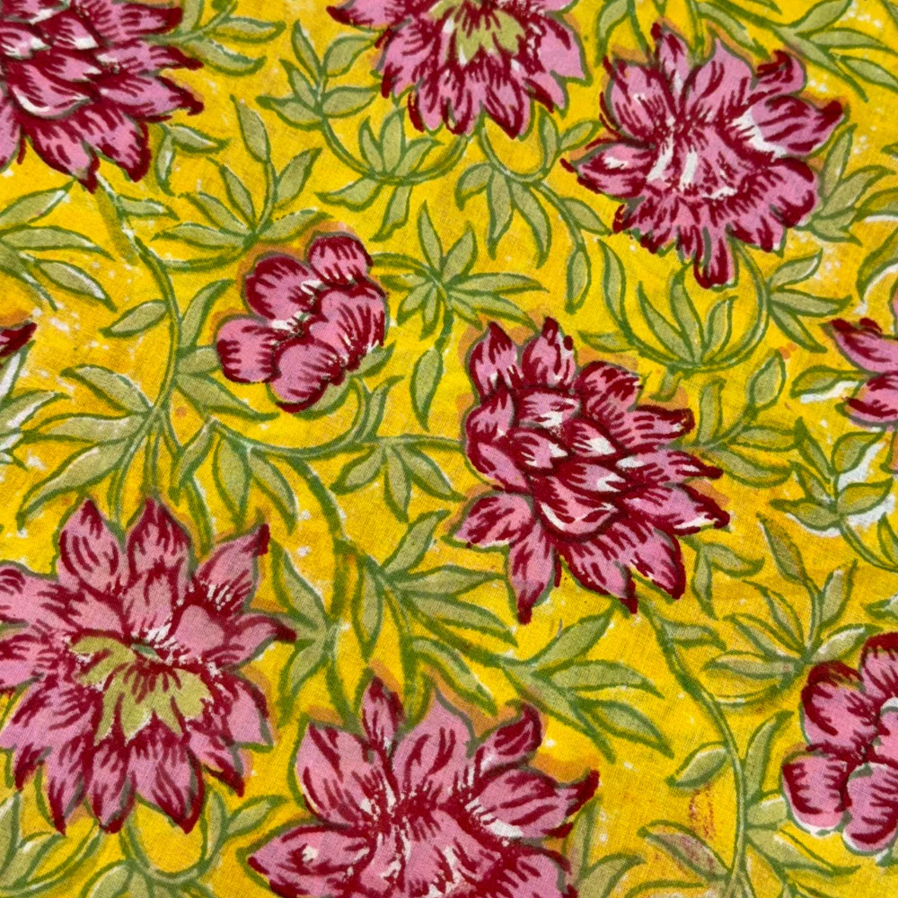 HeartfulCraft_HandBlock_Lotus_Cluster_1024x1024