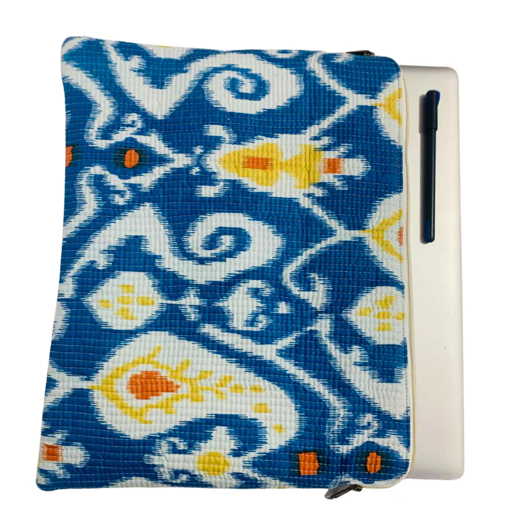 HeartfulCraft_Indigo_Flame_Laptop_Sleeve_1024x1024