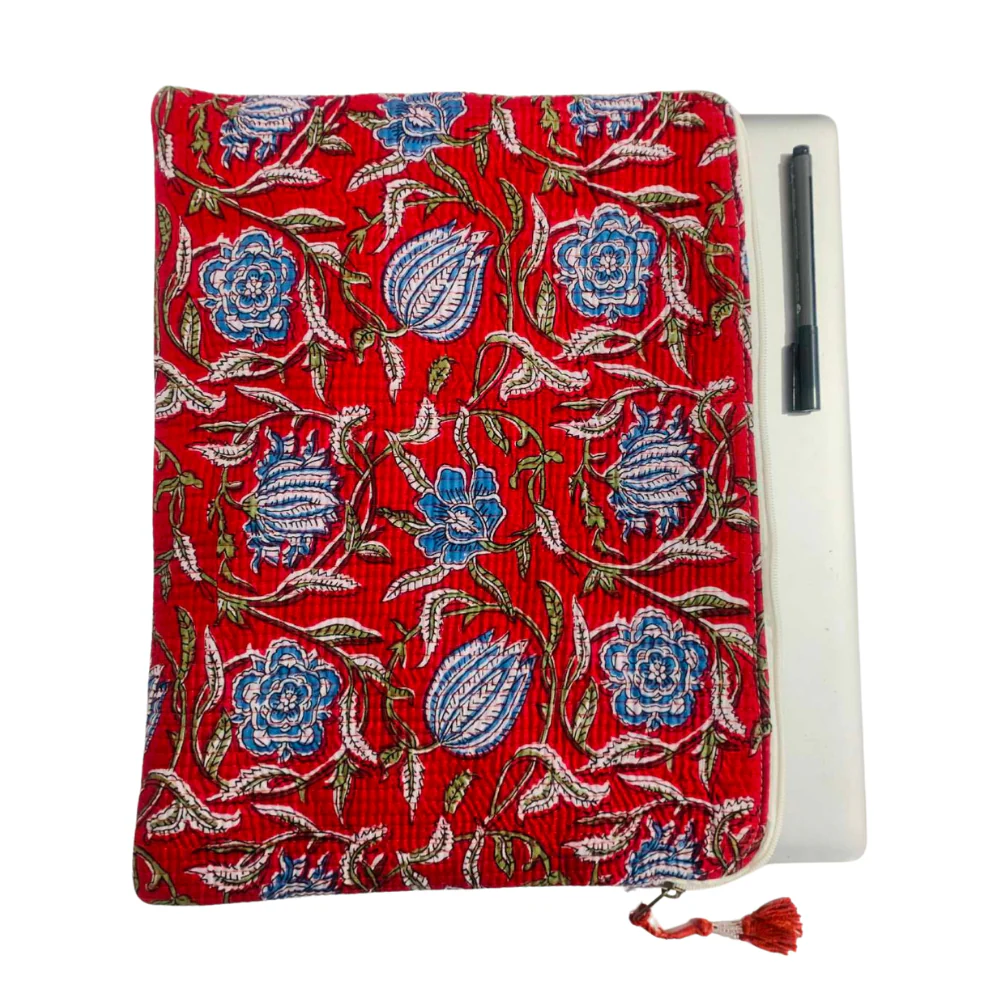 HeartfulCraft_Regal_Rose_Laptop_Sleeve_1024x1024