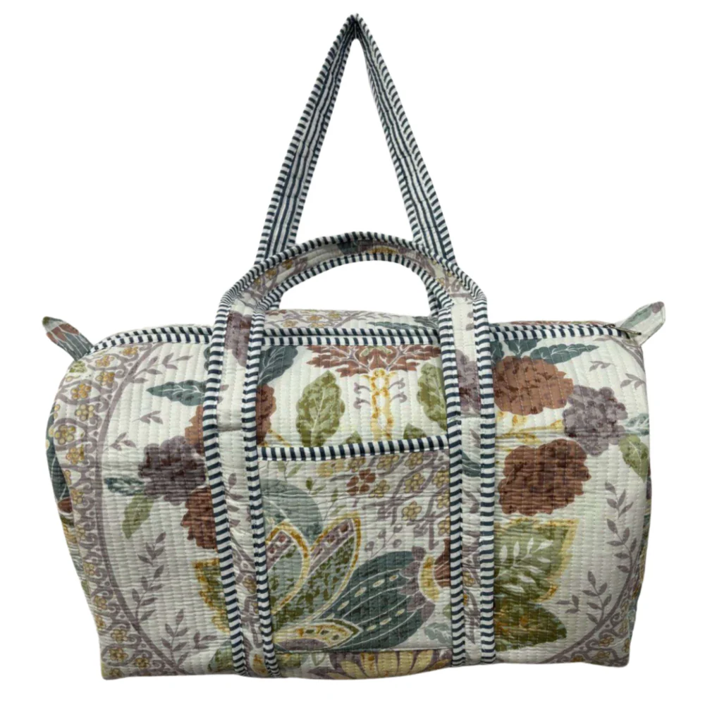 HeartfulCraft_Sage_Bloom_Duffle_Bag_1024x1024