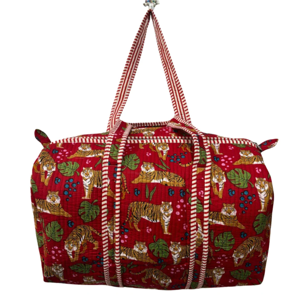 HeartfulCraft_Tiger_Rush_Duffle_Bag_1024x1024