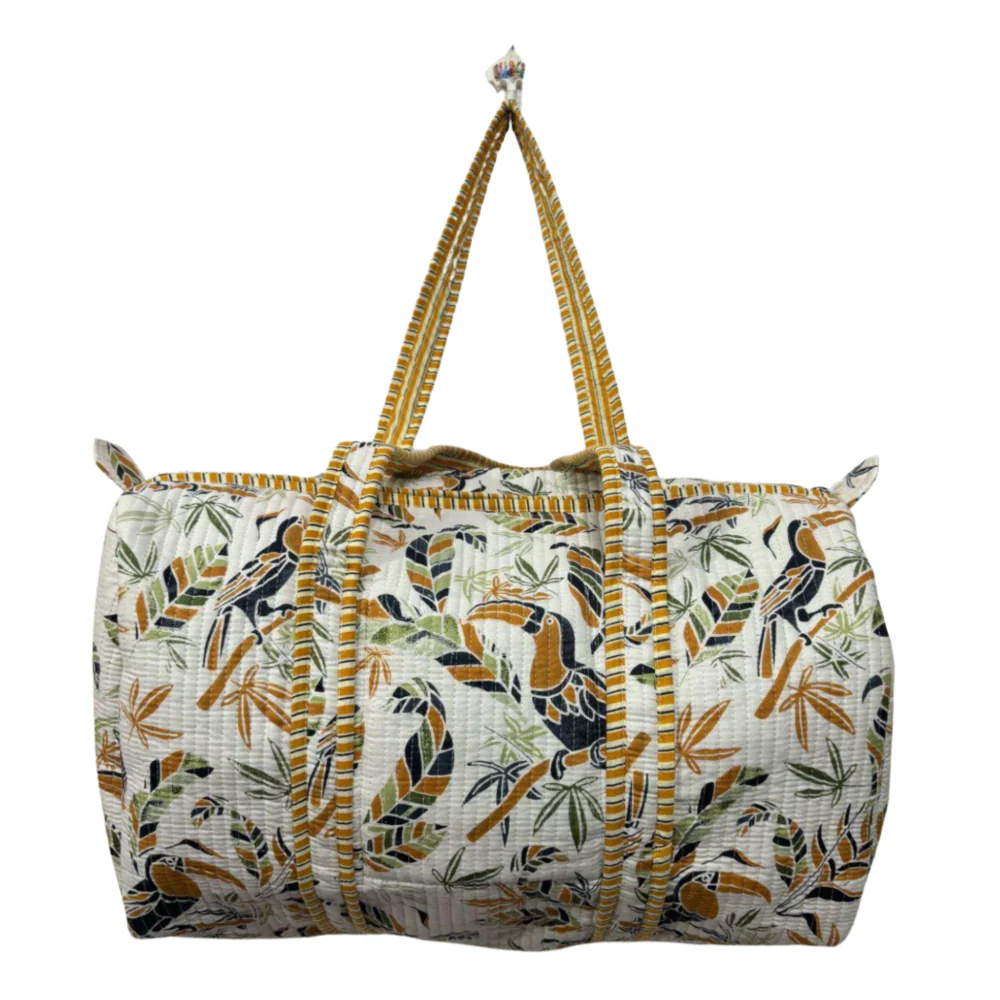 HeartfulCraft_Tropi_Trail_Duffle_Bag_1024x1024