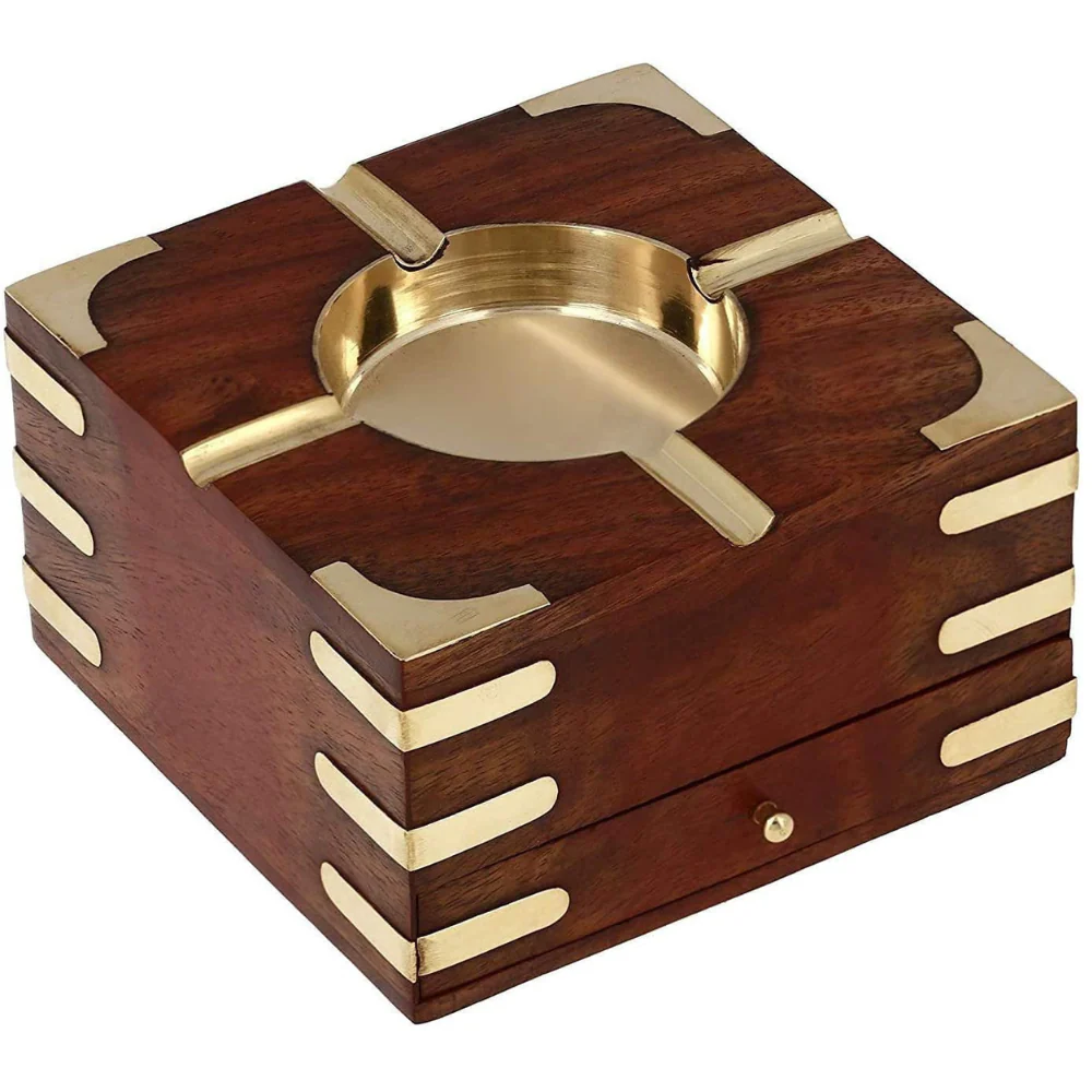 HeartfulCraft_Wooden_Ashtray_With_Cigarette_Storage_Case_5_1024x1024