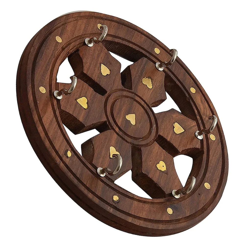 HeartfulCraft_Wooden_Wheel_Shaped_Key_Hanger_1024x1024